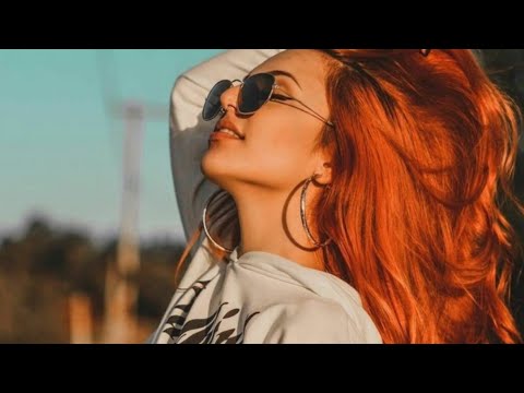 اجمل اغنية روسية مشهورة Soul Бармен налей всем от меня поет девушкa LONG VERSION