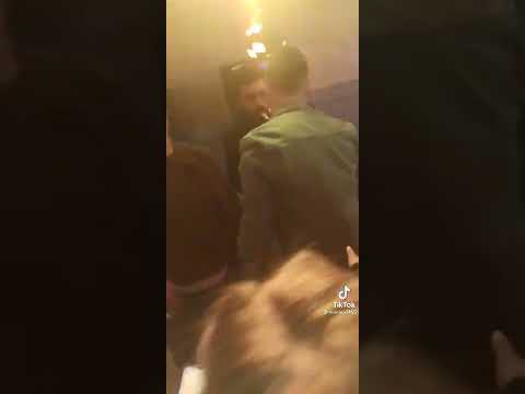 الشاب مومو خرج و خلاهم بحفلة 8 مارس