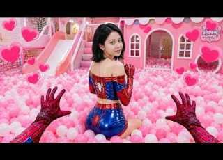  SpiderGirl Tries To Win SpiderMan S Heart With Arcade Coins POV Romantic Funny