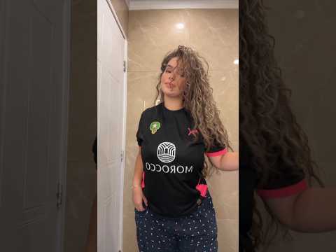 أغنية شعبية هدية جماهير مغربية مع أجمل مشجعات 2025 MUSIC MOROCCO