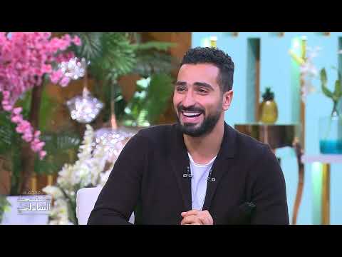 معكم منى الشاذلي اعرف ليه محمد الشرنوبي كان محتار بين الغنا والتمثيل وهو صغير