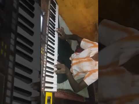 يا حنين طول غيابك العازف مصطفي حسن