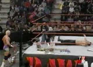  WWE RAW 2000 12 25 Hardcore Title Match Steve Blackman Vs Raven Vs Hardcore Holly