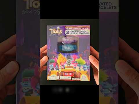 Trolls Band Together Walmart Exclusive Blu Ray Unboxing