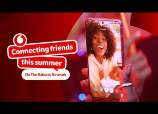  Connecting Friends This Summer The Nation S Network Vodafone UK