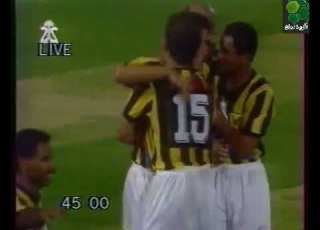  الاتحاد ٢ ٠ الهلال عام ١٩٩٤م سجل الهدفين عبدالله فوال والفونسو