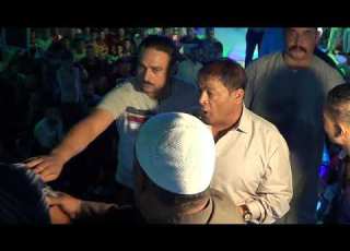  لحظه استقبال الاعلامى محمد الدو للنجم عبد الباسط حموده