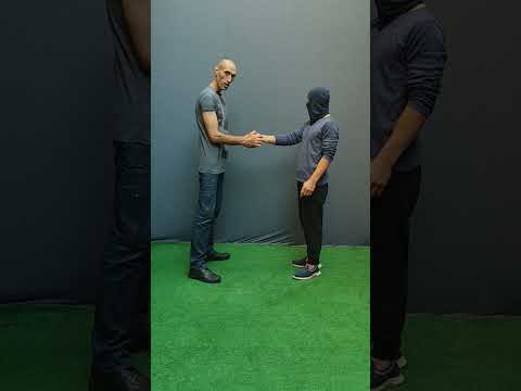 الدفاع عن النفس ضد التثبيت بالسكين Self Defense Against The Knife