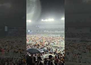 Ending Under Heavy Rain READY TO BE SPECIAL
