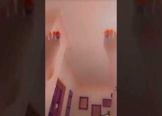  Feet Rola Yammout