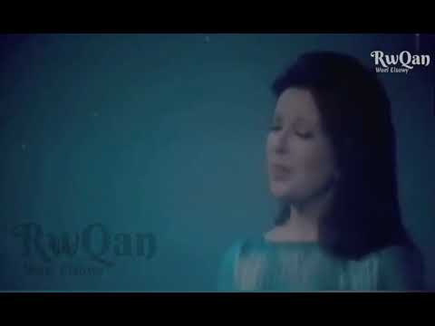 وبعتنا وقولنا يا نور عيونا ليه بعدت عنا وحكايتك إيه نجاة