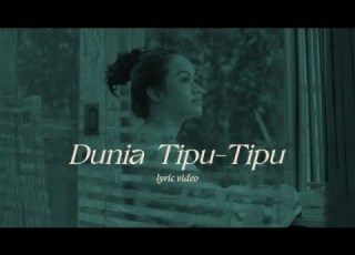 Yura Yunita Dunia Tipu Tipu Official Lyric Video