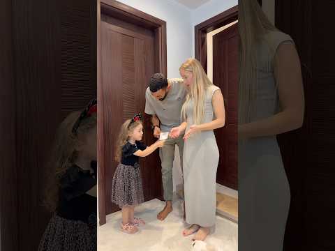 علموا أطفالكم مايخدوش اى حاجة يلاقوها و يرجعوها لاصحبها