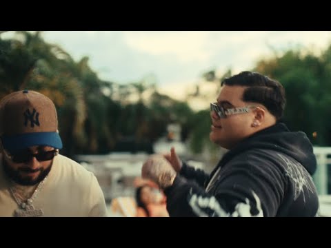 FloyyMenor TÚ ME CALIENTAS Ft Gaby Music Video Official FloyyMenor TÚ ME CALIENTAS Ft Gaby Music Video Official