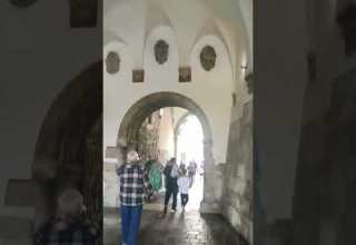 Я все життя до тебе довго йшов