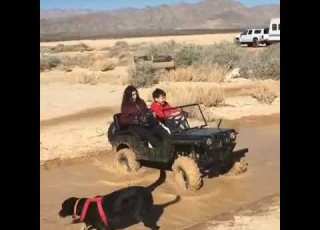 ميني جيب بترول