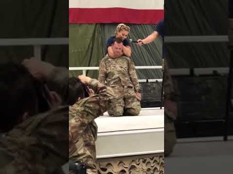 حركة بسيطة خلته يغمى عليه