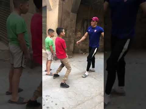 لما تتفرج ع مصارعه كتير