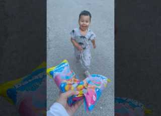  Балапан балапан дети Funny сребенком сладости Cute реакция Baby астана Cutebaby се