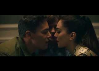  Love Kissing Scene Julian Adriana And Julia Bold Scene Threesome Best Lipslocked Kiss Scenes