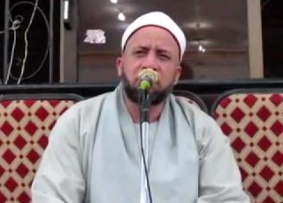 القارئ الشيخ علي محمود شميس سورة الحجرات 04 05 2012
