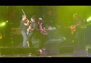 Shadmehr Aghili Live In Toronto 2023 Popcorn