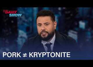 Mo Amer Schools Islamophobes About All Things Muslim The Daily Show