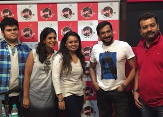  Kaccha Limbu Sonali Kulkarni Prasad Oak Manmeet Pem Mandar Devasthali Fever 104 RJ Urmin