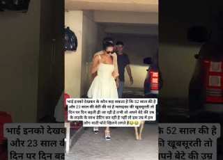  मल ल क क द खकर क न कह सकत ह क वह 52 स ल क ह और 23 स ल क ब ट क म ह Bollywoodkhabar