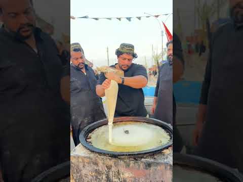 عمل اكبر داطلي عراقي ليوزع لزوار الامام الحسين طريق زيارة الأربعين عمل اكبر داطلي عراقي ليوزع لزوار الامام الحسين طريق زيارة الأربعين