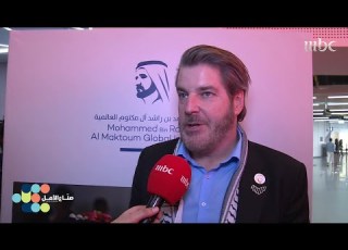 ستيف سوسبي من حفل صناع الأمل لكل إنسان الحق أن يعيش بمساواة