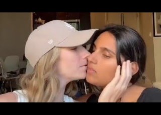 Tiktok Lesbian Hot Kissing