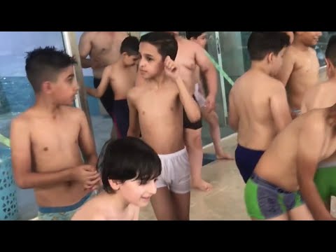 أطفال مدارس النجف في مسبح دريم لاند مدارس بيت الحكمة حي الجامعة أطفال مدارس النجف في مسبح دريم لاند مدارس بيت الحكمة حي الجامعة