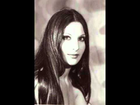 سلوى القطريب شوفي خلف البحر