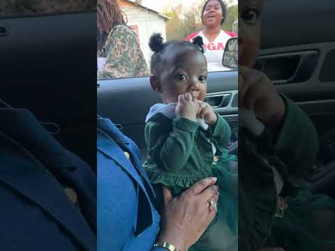 السود يصنعون أغنية من أي شيء فيروسي باكراكز شورتات