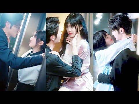 نمت مع رجل غريب مقابل 200 000 فوجدت ه مديري الجديد في اليوم التالي وأصبح يدللني