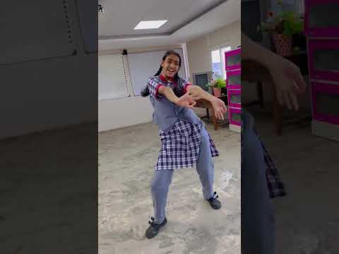 Awesome Dance By KV Girl Ayushi Kendriya Vidyalaya School Kvs Osakisaki Norafatehi Kv