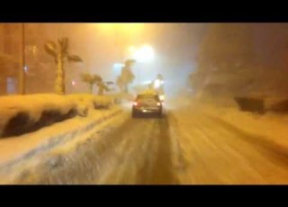 العاصفة الثلجية في الخليل كانون اول 2013