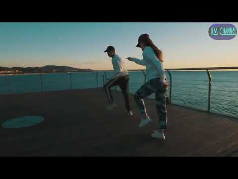 Eiffel 65 Blue Da Ba Dee Shuffle Dance