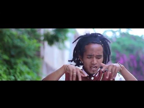 Voninkazo Voarara Arione Joy 2M16 Official Clip