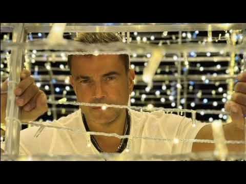 مضحوك علينا بدون موسيقي