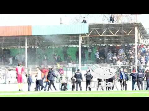 أحداث العنف التي وقعت بملعب بوفاريك أنصار شبيبة سكيكدة JSMS