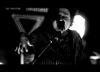  Carla Bozulich S Bloody Claws The Egg