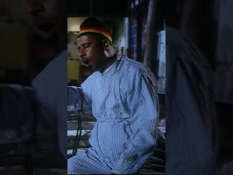 لما تنزل الشغل من غير ما تكون نمت كويس بوحه Film Movie