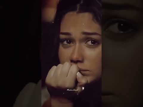 حبيبي عنيا بتدمع وانا بسمع رسايل بينا ليها سنين بقت مقدرش اكملهاياريت ترجع ياريت