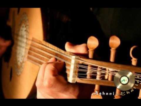 تكويت و ما قلت أحيت و مجموعة من الأغاني في جلسة خاصة علي الرياحي