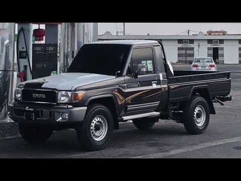 محمد بن غرمان جاذبيه الوصل ياطوق النجاة ياجميلة شاعرك وانت معاه بين فقد وبين وجد وبين تيه مسرع