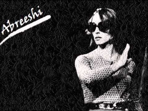 فيروز كانوا صغار عمرها