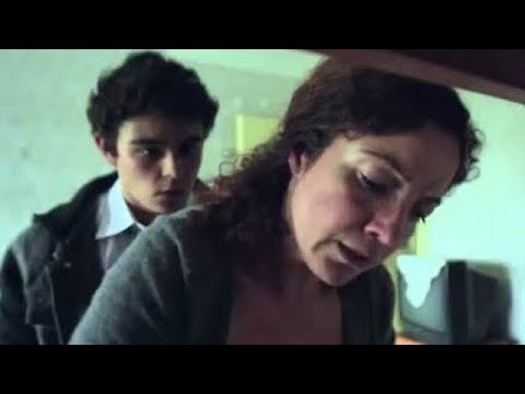 طالب عنده ١٦ سنة يقع في حب أم صديقه ويدخل بعلاقه معها لكن النهاية