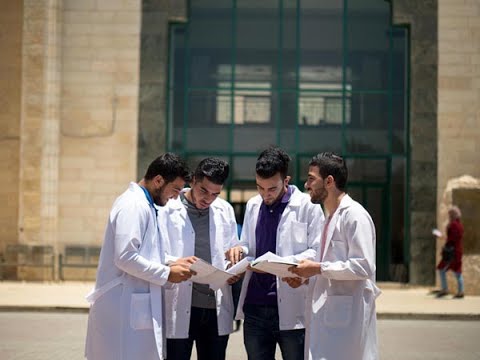 اجمل انشودة حلم كلية الطب فيديو تحفيزي لطلاب الثانوية بكلية طب بلغت منايا وصرت طبيب